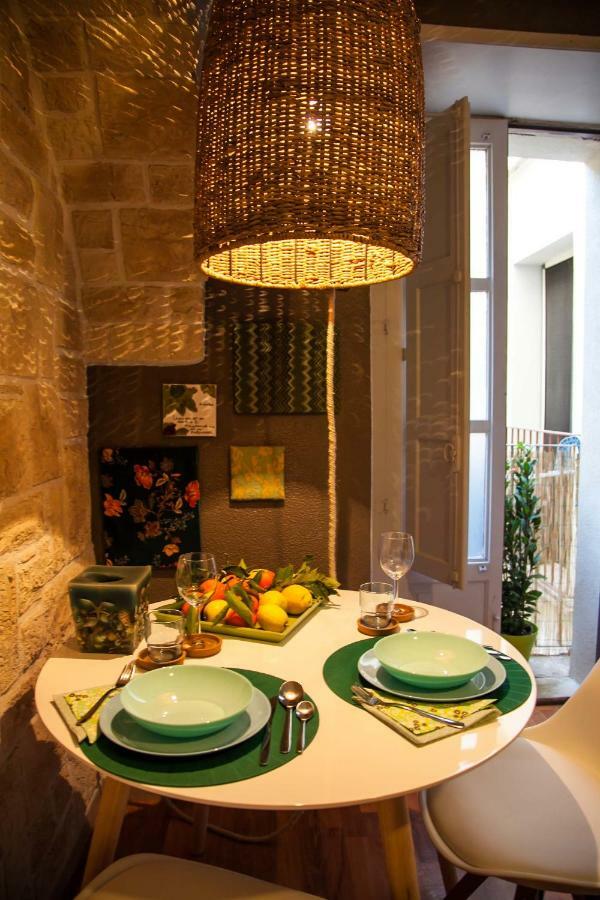 Central Home Catania By Sicily In Home Exterior photo